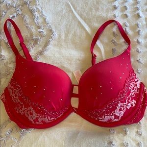 Victoria's Secret swarovski rhinestone pushup bra